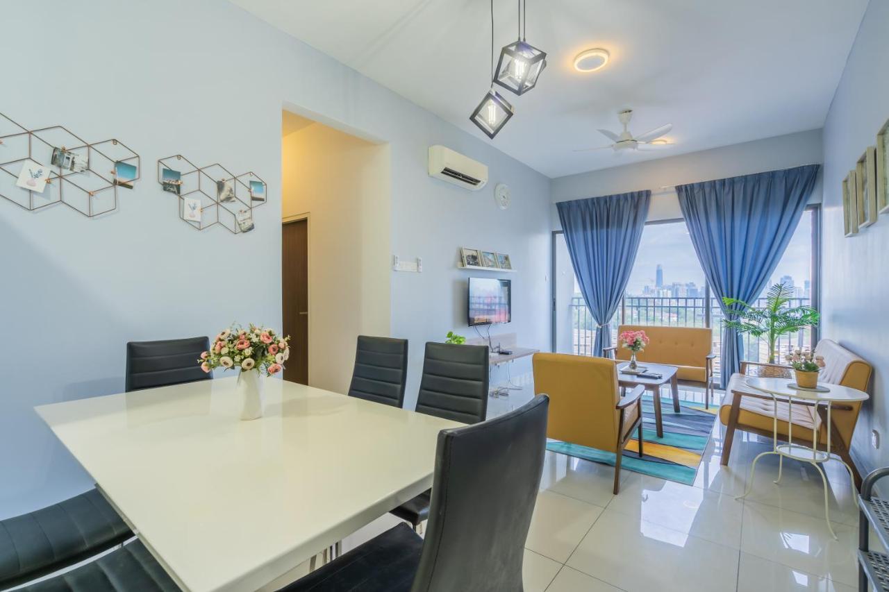 Apartment Peaceful 3-bedroom With Pool 5 Pax - Wangsa Maju Kuala Lumpur